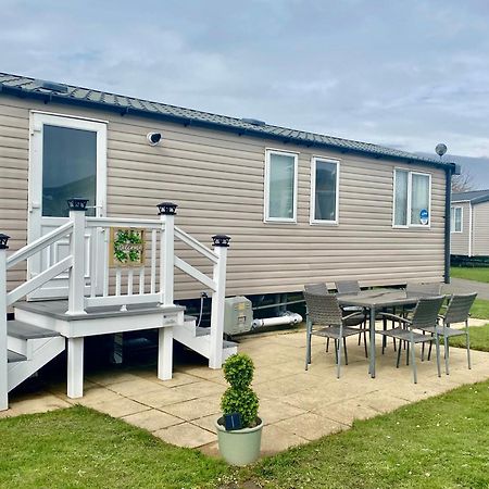 Caravan Church Farm Holiday Village 파감 외부 사진