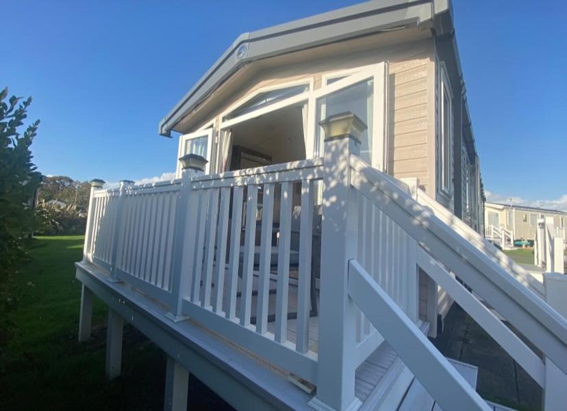 Caravan Church Farm Holiday Village 파감 외부 사진