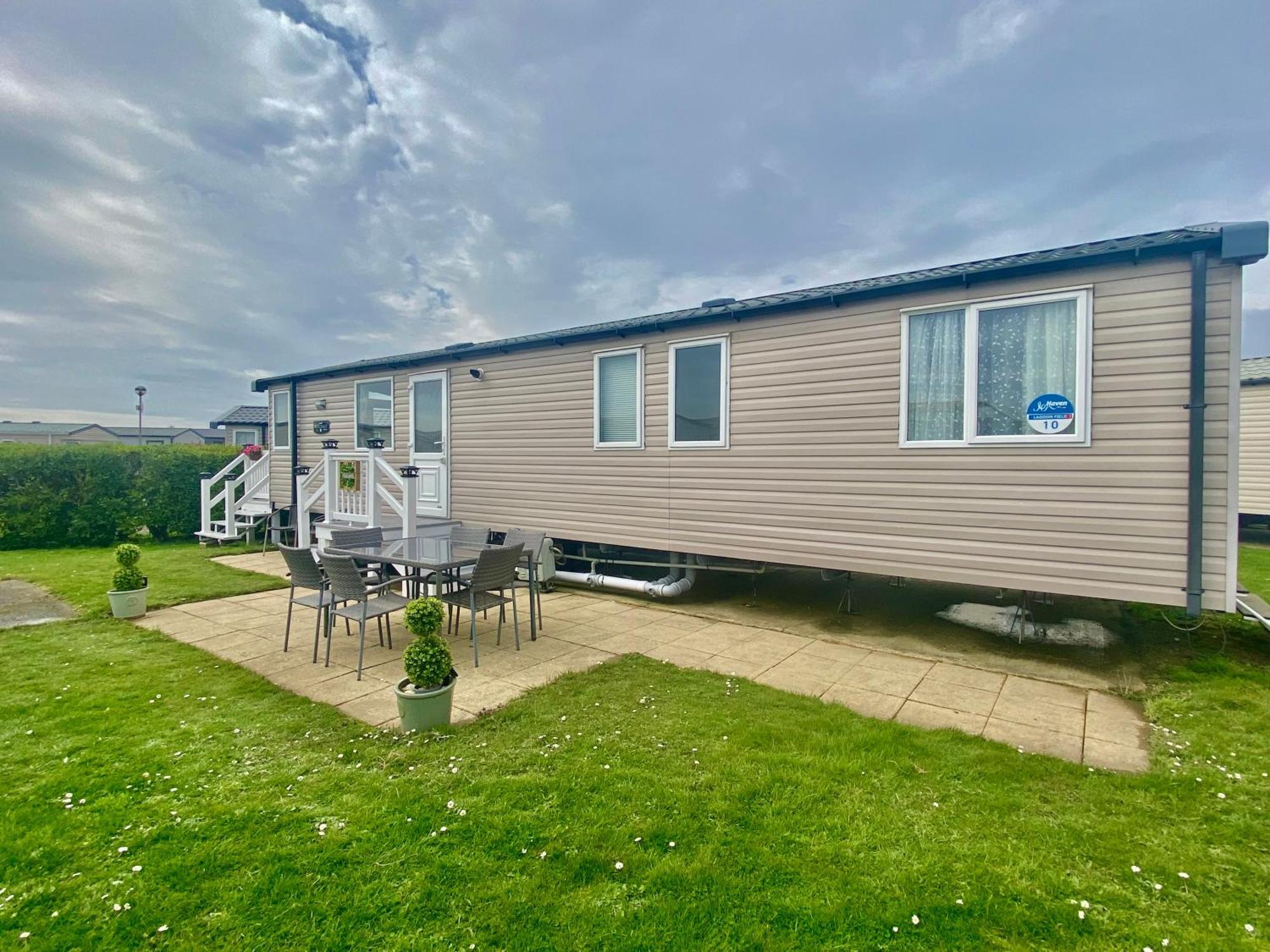 Caravan Church Farm Holiday Village 파감 외부 사진